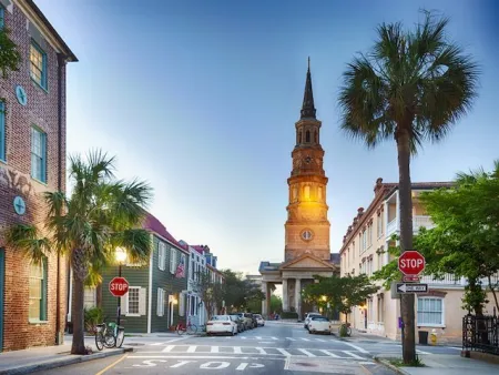 Containers for Sale in Downtown Charleston, South Carolina